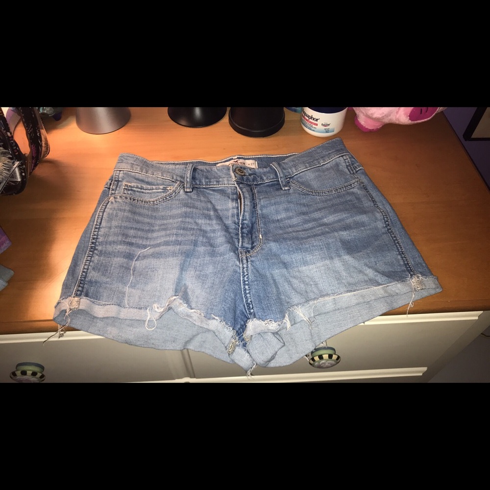 Hollister Size 5 Shorts